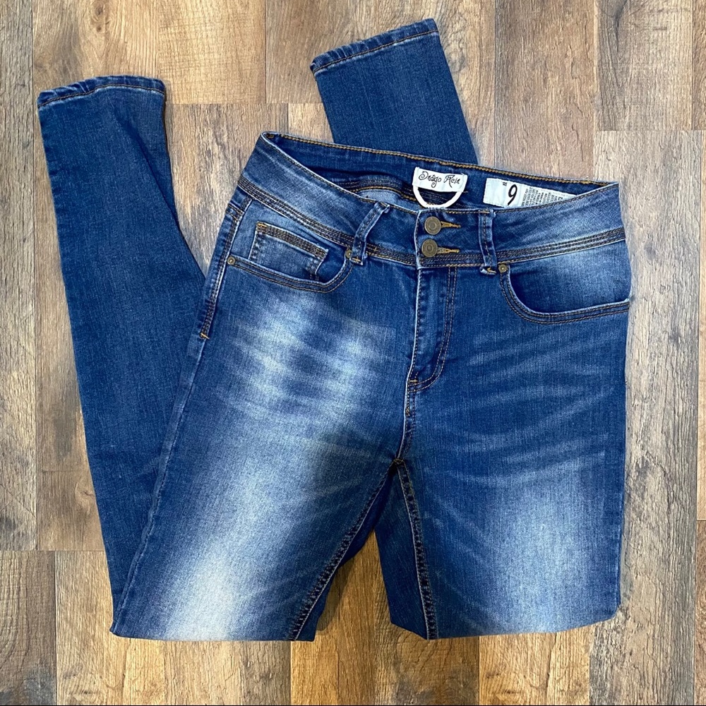 Distressed Jeans